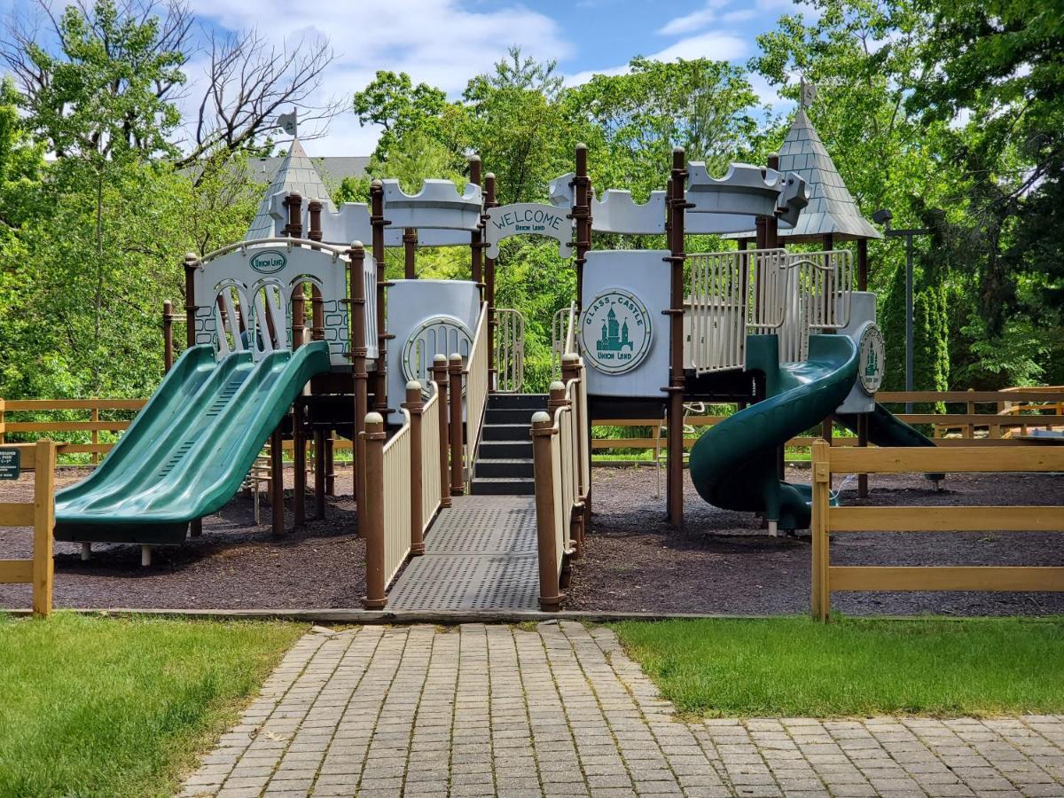 Grand Bear Resort At Starved Rock Utica Kültér fotó